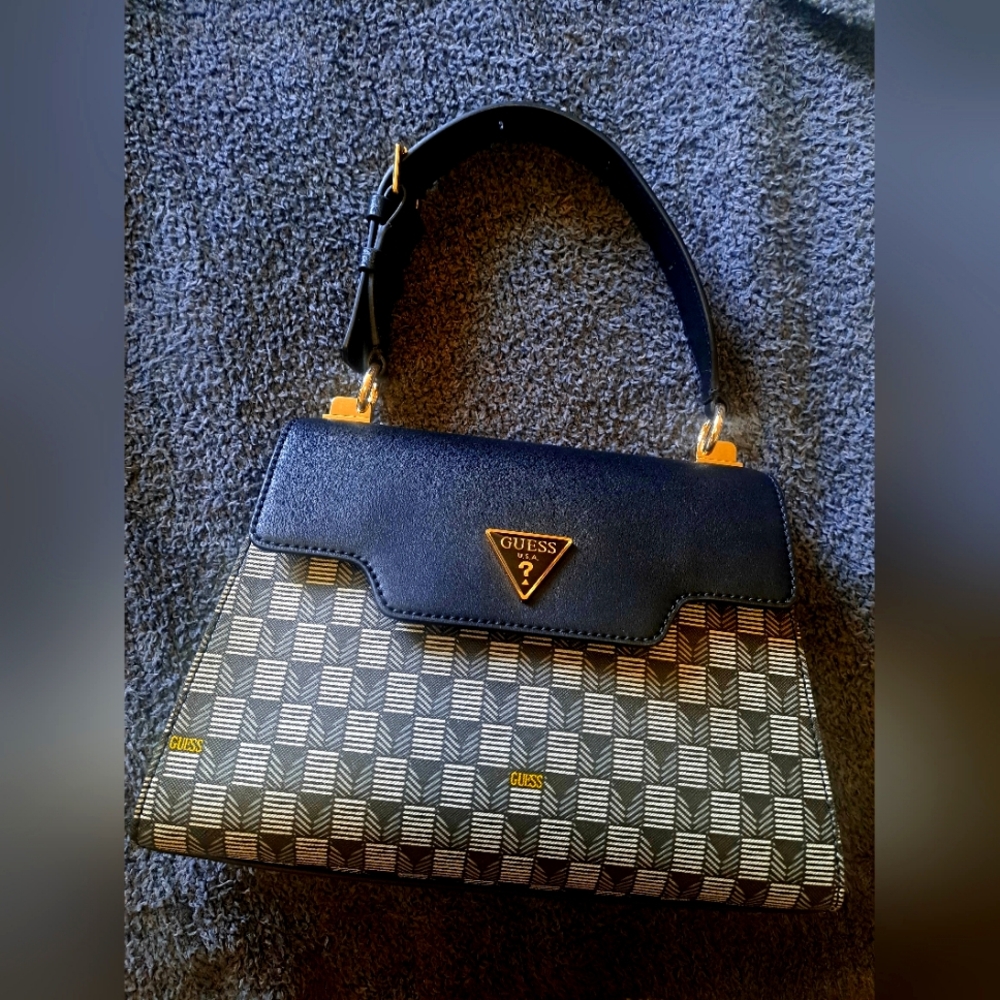 Guess Haille Top Handle Purse with Granite Logo - Brand New - Picture 2 of 9